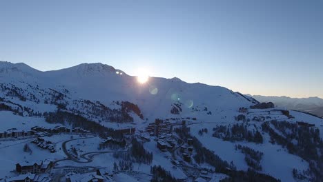 Discovering-the-sunset-in-the-ski-station-la-plagne.-French-Alps